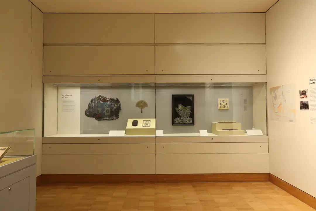 Photos from the exhibition Shadow Puppet Theater from Indonesia, Malaysia and Thailand (2016) ©Trustees of The British Museum 8 September 2016 – 29 January 2017 The British Museum Curated by Alexandra Green Co-curator | Matthew Cohen Post-doctoral Researcher | Sadiah Boonstra