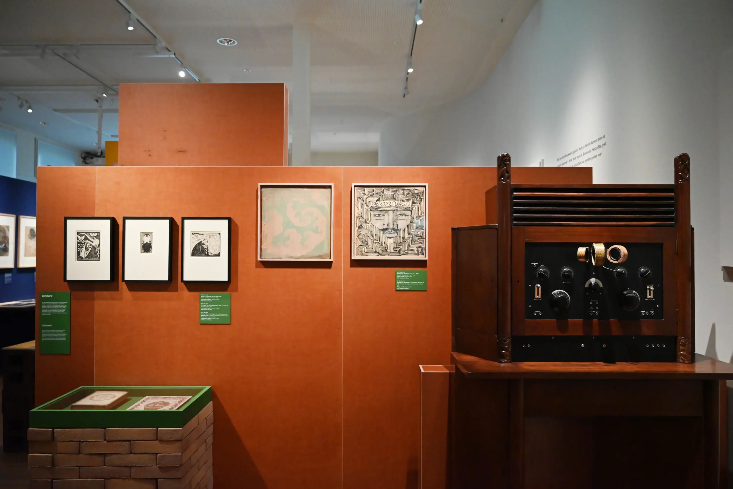 Photos of the Indonesia and the Amsterdam School exhibition in Museum Het Schip. December 1, 2022 – August 27, 2023 Design: Max Schulze Photo © Marcel Westhoff, Melle van Maanen & Gadis Fitriani Putri