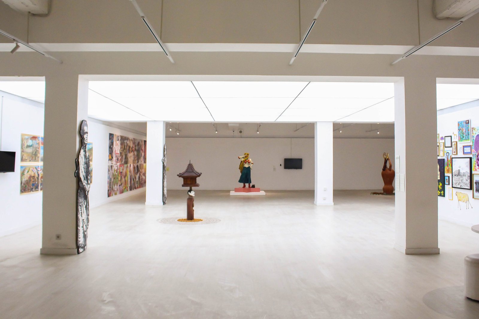 Photos from the exhibition "Rumpang. Rimpang. Rampung: Towards Shifting Perspectives" (2024). Organized by CultureLab at Contemporary Art Gallery (CAG), Taman Mini Indonesia Indah (TMII) (2024). Photo credit: Helmi Adam/CAG TMII