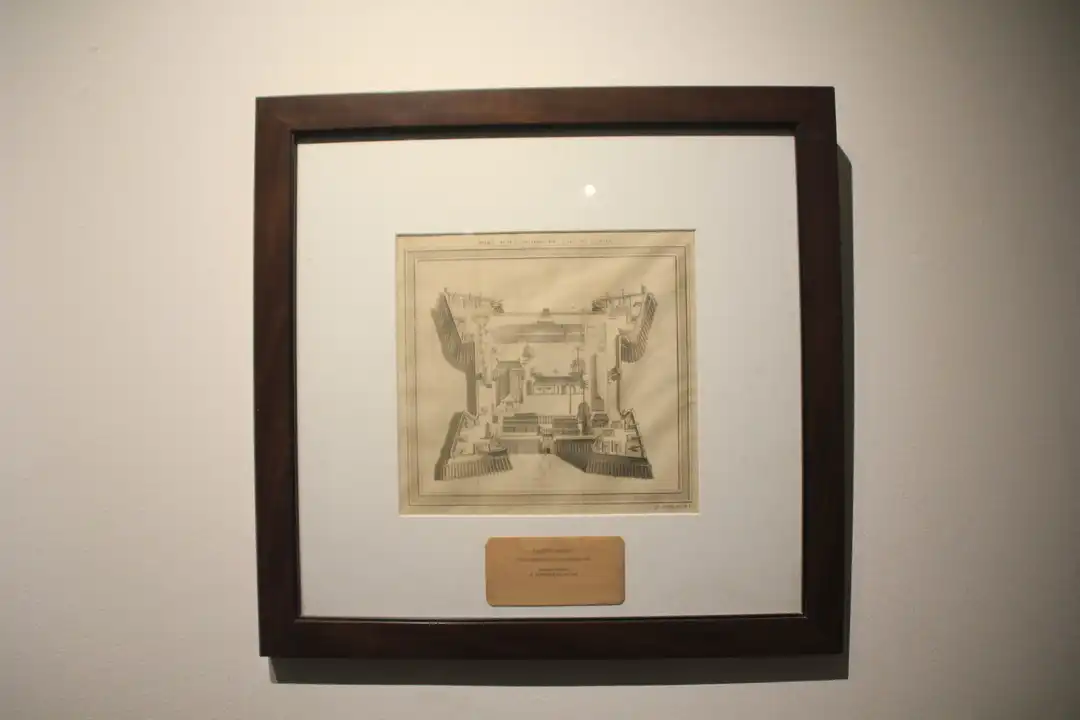 Photos from the exhibition Banda, Heritage for Indonesia by Widigdya Nalendra Curated by Sadiah Boonstra and Wim Manuhutu for Yayasan Warisan Budaya Banda Naira 20 September - 4 October 2017 Erasmus Huis, Jakarta, Indonesia Supported by Kementerian Pendidikan dan Kebudayaan, Galeri Nasional, Netherlands Embassy in Jakarta In collaboration with Bartele Gallery